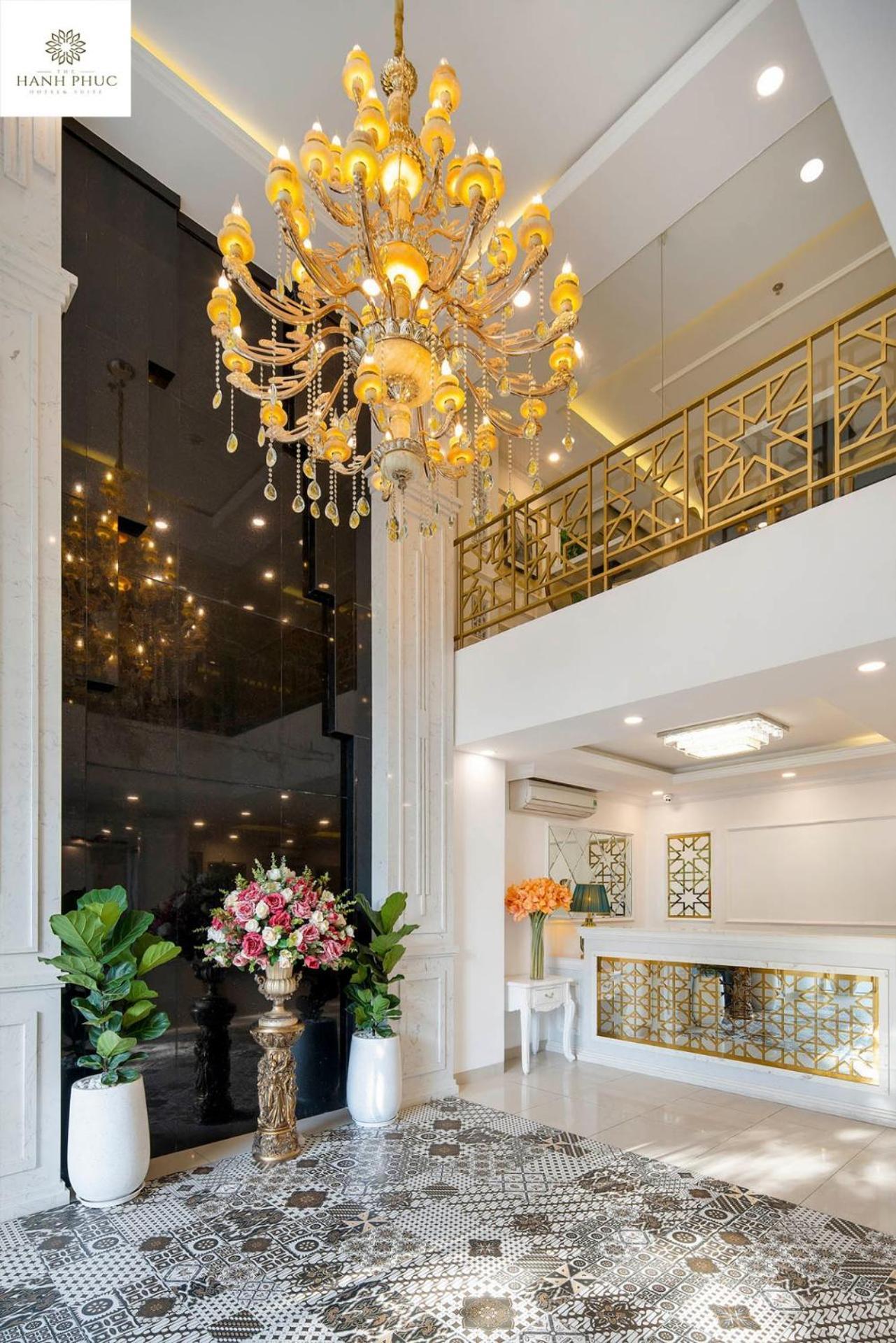 Apartment Khach San Hanh Phuc *